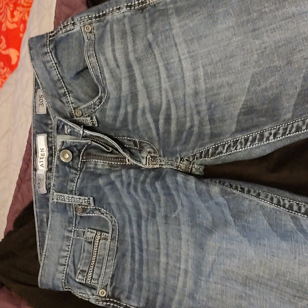 Bke Aiden 30s